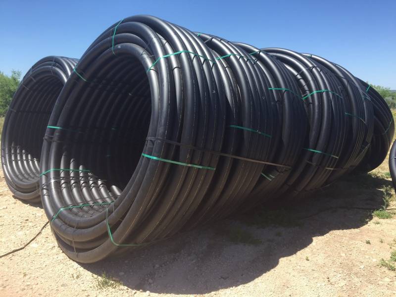 Poly_Pipe2-1632x1224-1