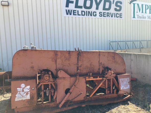 Resized - D003 -- $18,000 --  Franks Double Drum 42in Mogul Drawworks, Air Clutches, 8in Brakes