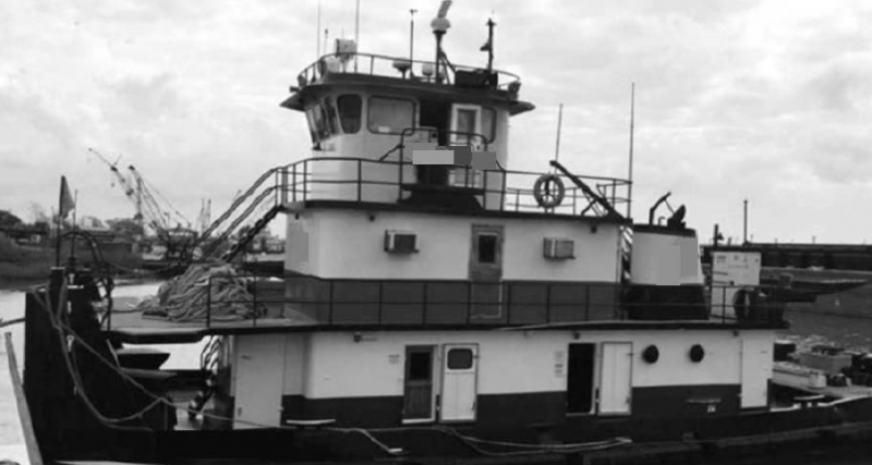 2000 HP Push Boat (66’ X 24’ X 10’)