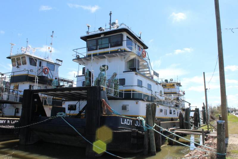 2000 HP Twin Screw Steel Push Boat
