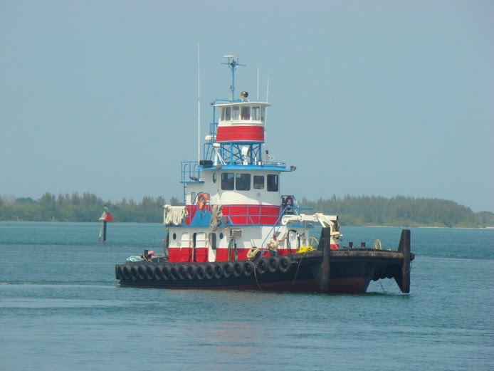 600 HP Tug