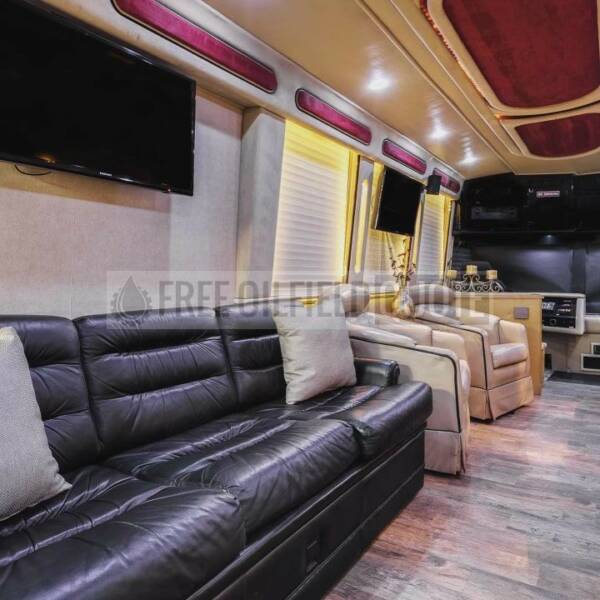 1998 Prevost XL45 Motorhome Bus (2)