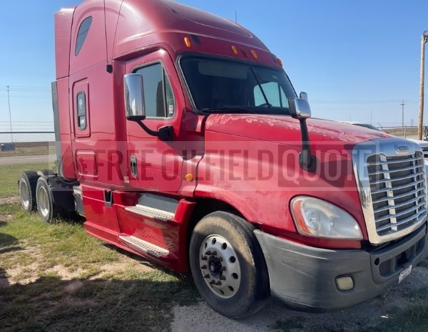 2013 Freightliner Cascadia CA125 Truck