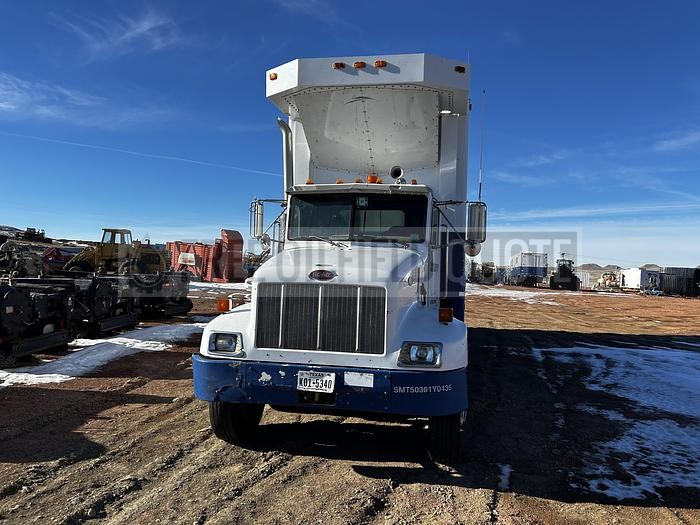 large-used-peterbilt (1)