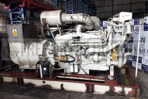 Cummins KTA 38 Marine Generator Set