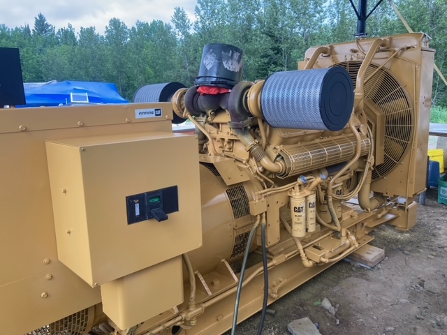 600 KW Caterpillar 3412 DITTA Diesel Generator Set (5)