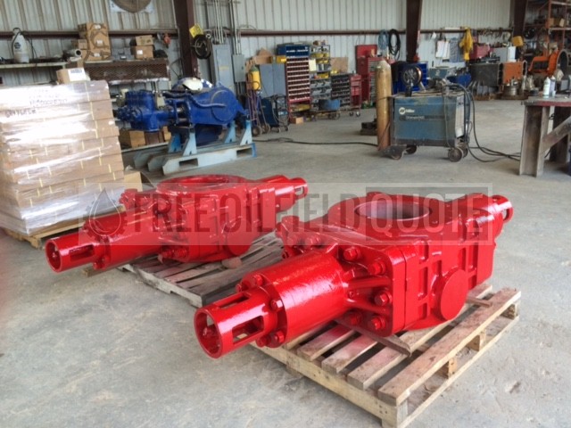 Cameron T82 BOPs Photo