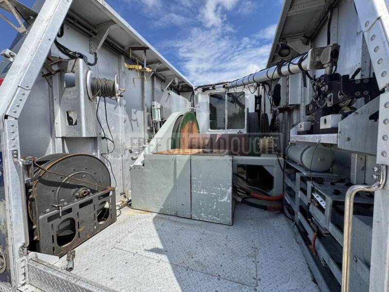 large-used-2012-single-drum-texas-wireline-truck-for-sale (3)